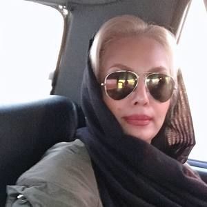 Meet your Posher, Elham